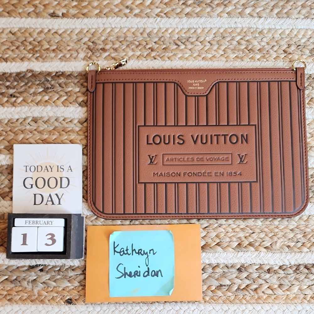 BNEW LOUIS VUITTON LV NEVERFULL INSIDE OUT COGNAC TAN BROWN POCHETTE BAG